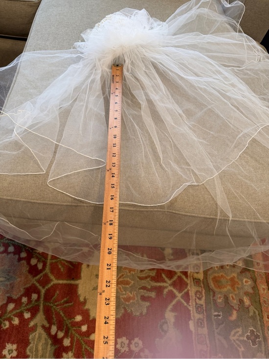 Vintage White Bridal Veil Hair Accessory main image 6